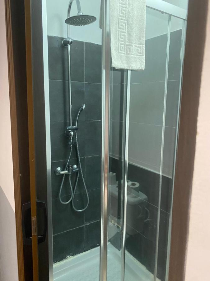 Hostal The Monkey Room Marbella Luaran gambar