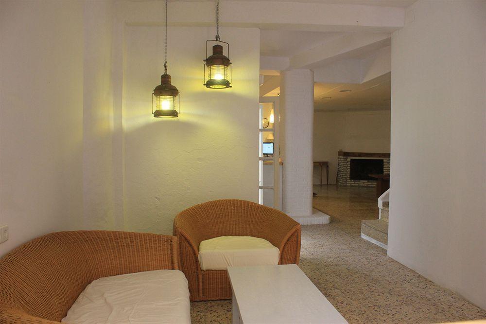 Hostal The Monkey Room Marbella Luaran gambar